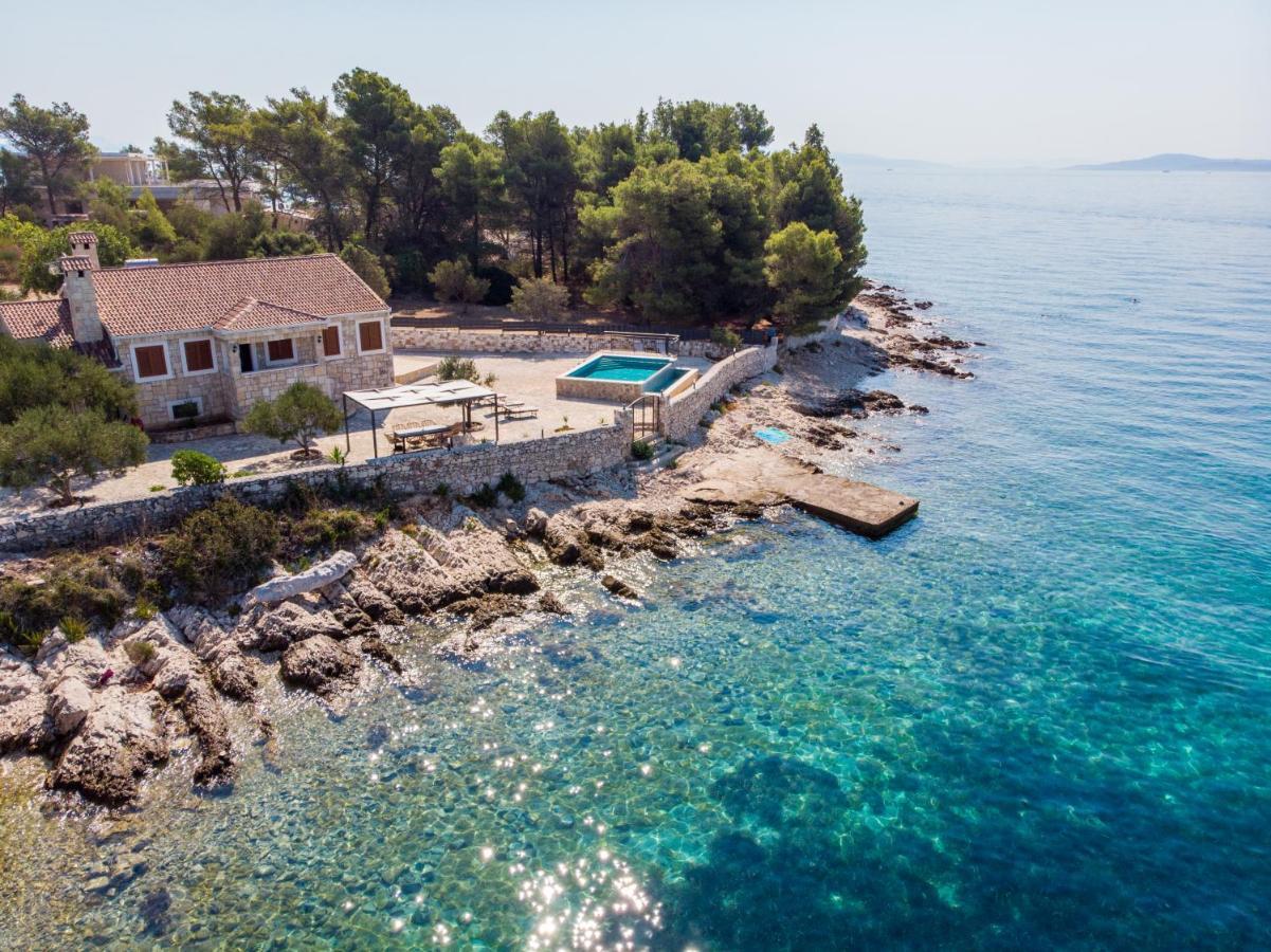 Villa Rudini With Heated Pool Okrug Gornji Εξωτερικό φωτογραφία