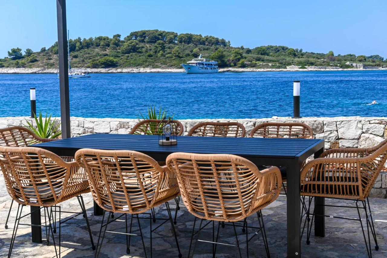 Villa Rudini With Heated Pool Okrug Gornji Εξωτερικό φωτογραφία
